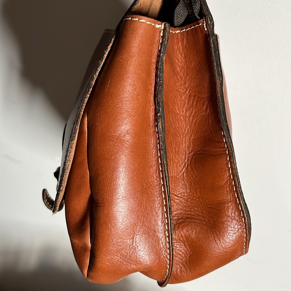 Patricia Nash London Smooth Leather Saddle Bag - Picture 11 of 16